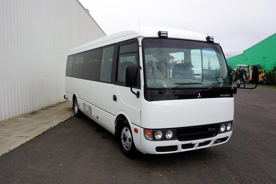 Mitsubishi Rosa 22-Seater Bus